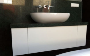 designwaschtisch-schwarz-weiss-1